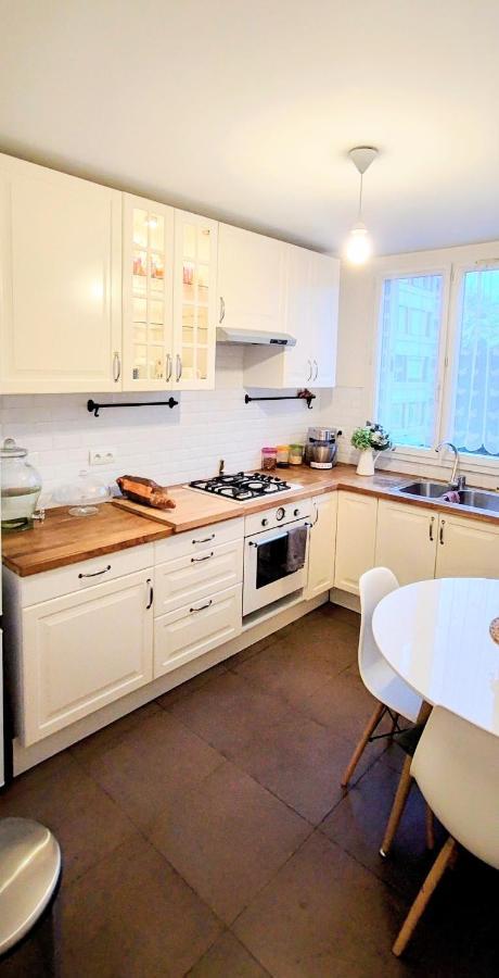 Bel Appartement Entre Disney Land Et Paris Chelles  Exteriör bild