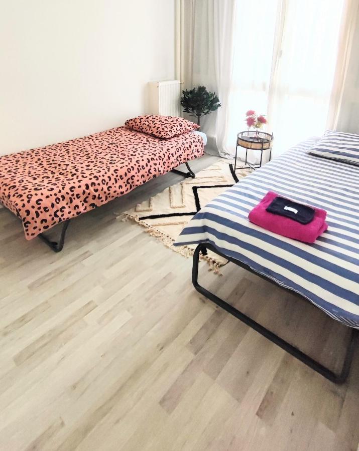 Bel Appartement Entre Disney Land Et Paris Chelles  Exteriör bild